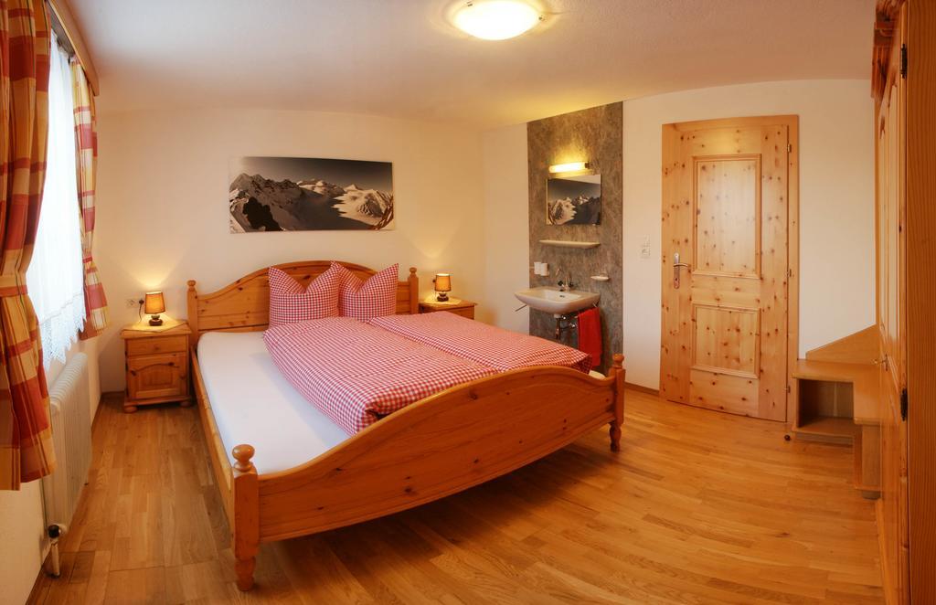 Tobadillerhof Villa เวนส์ ภายนอก รูปภาพ